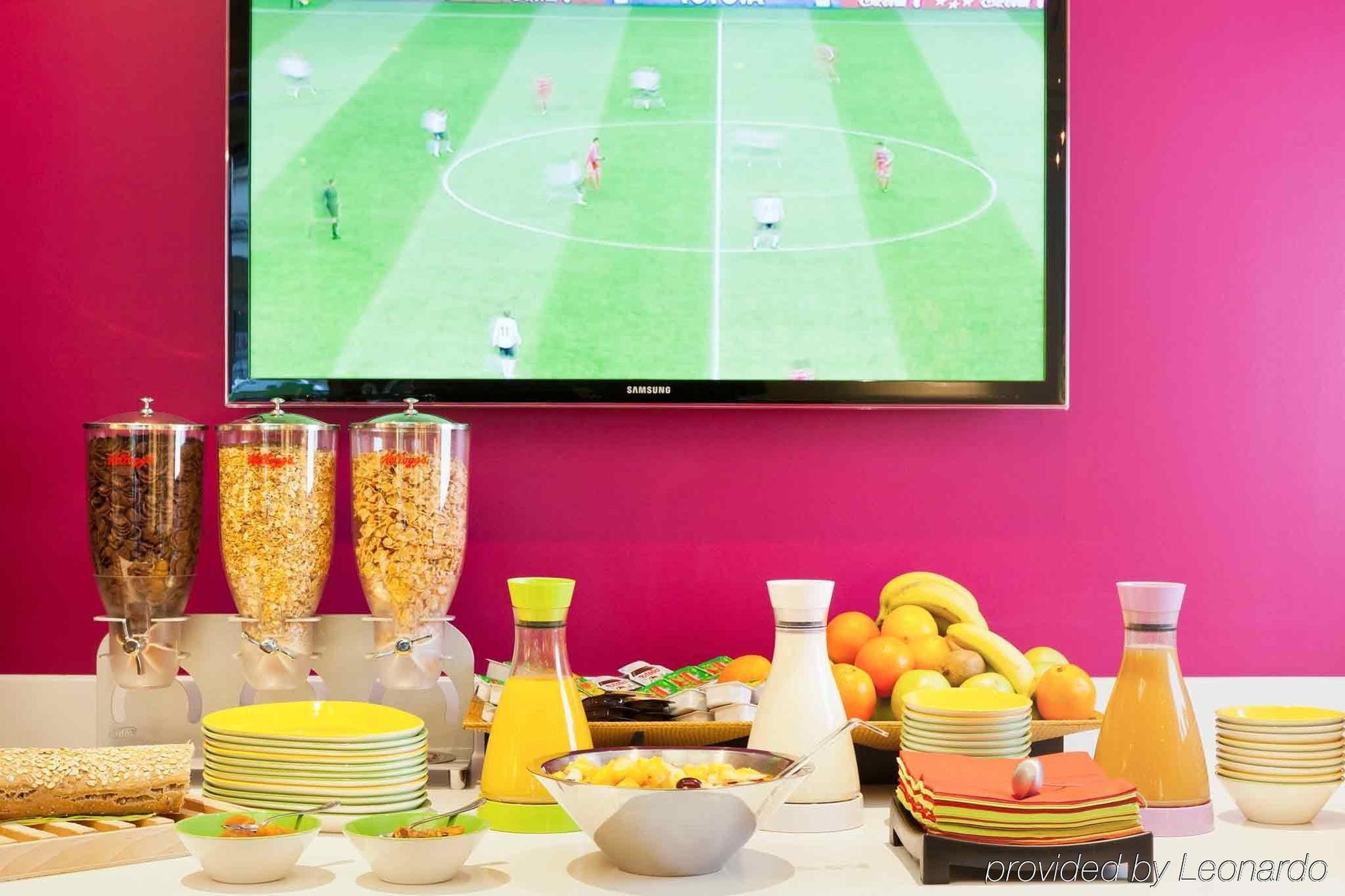 Ibis Styles Nantes Centre Place Graslin المطعم الصورة